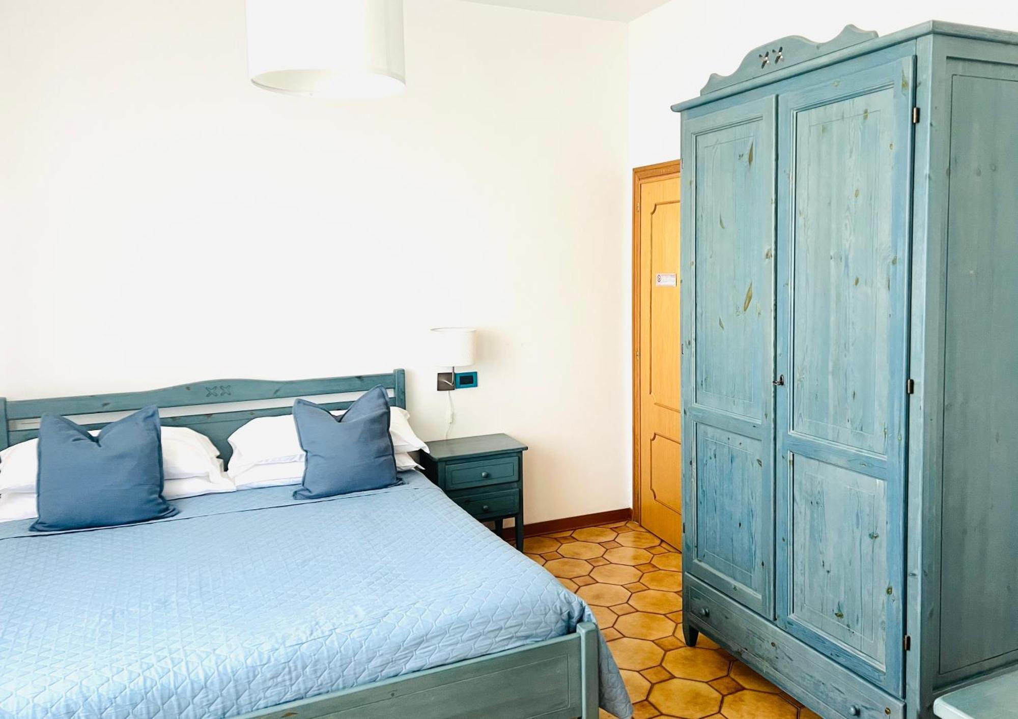 Villa Lavinia B&B Montescudaio Cameră foto