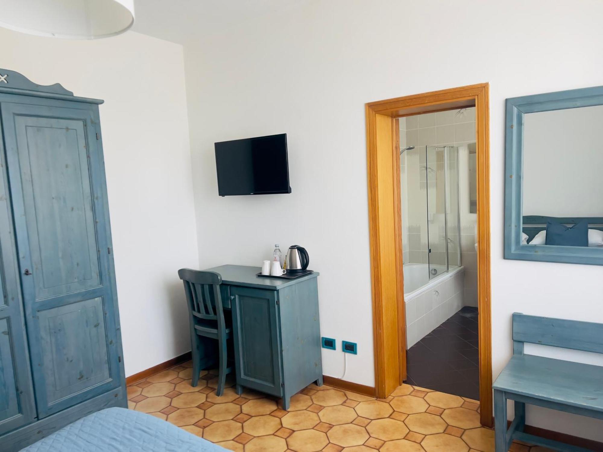 Villa Lavinia B&B Montescudaio Cameră foto
